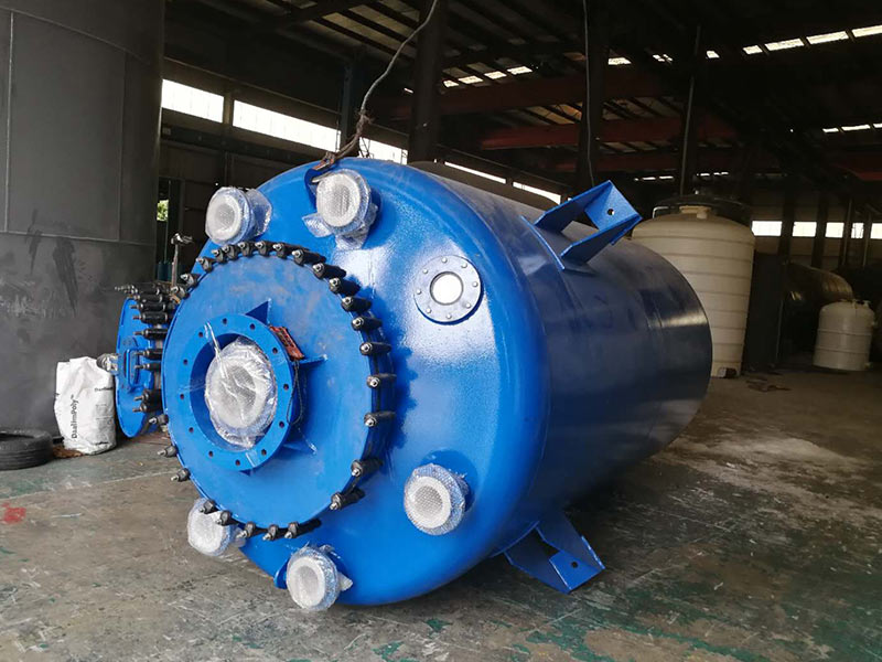 ��Һ���չ�